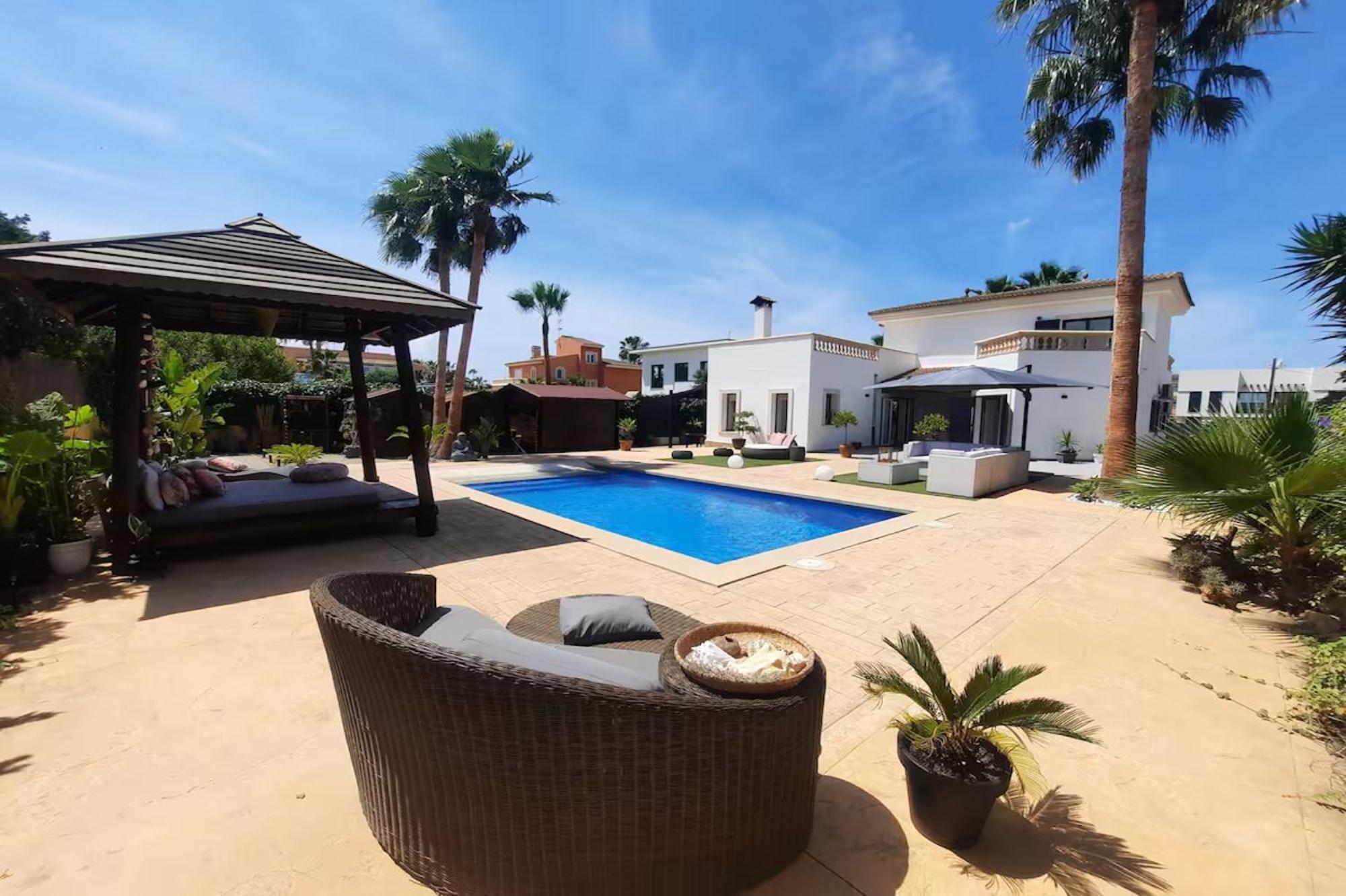 Villa New Retreat - Nautilus, Very Close To The And Palma By Renthousing *