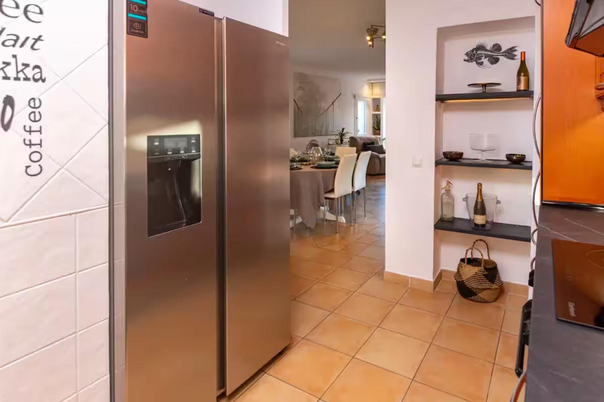 New Retreat - Nautilus, Very Close To The And Palma By Renthousing